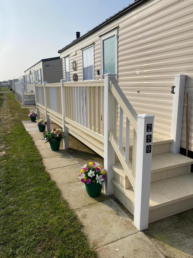 Golden Palm 8 Berth Chapel Saint Leanords, Ingoldmells, Skegness Caravan Екстер'єр фото